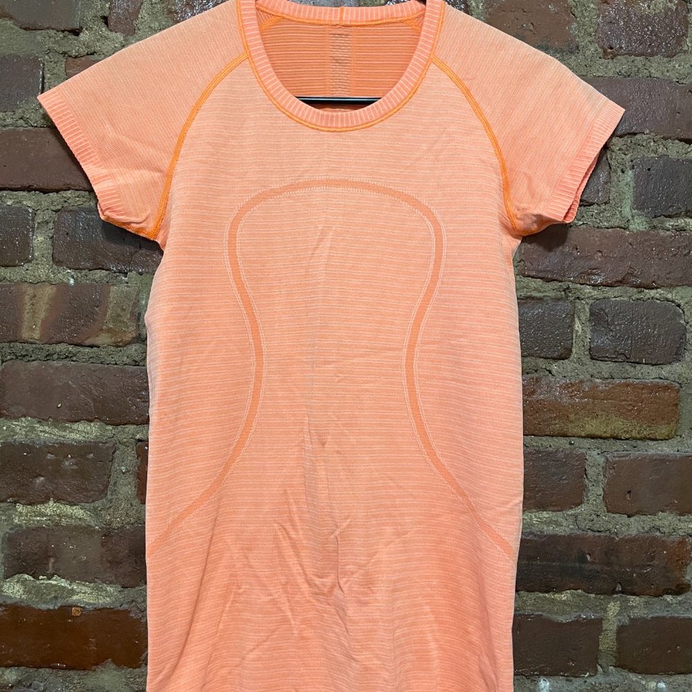 Lululemon Swiftly Tech Short Sleeve